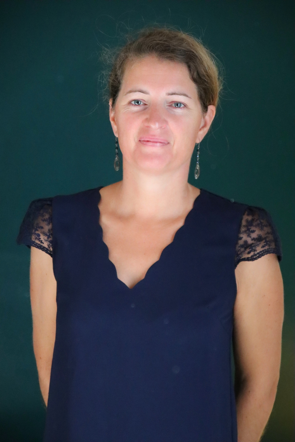 Relooking visage de Glwadys à Mauze sur Le Mignon - 42 ans