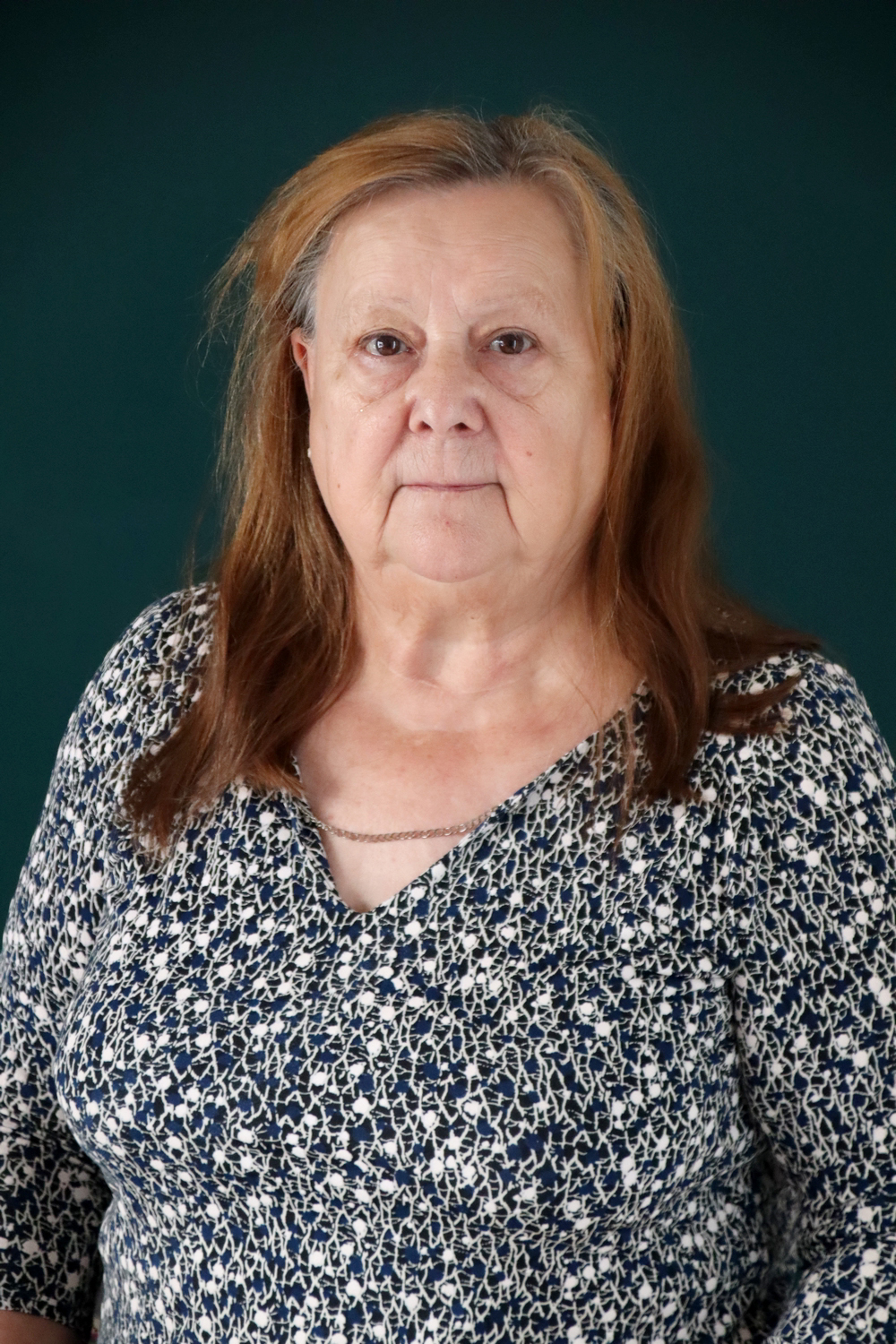 Relooking visage de Francoise à Saint Mexant de Lecole - 73 ans