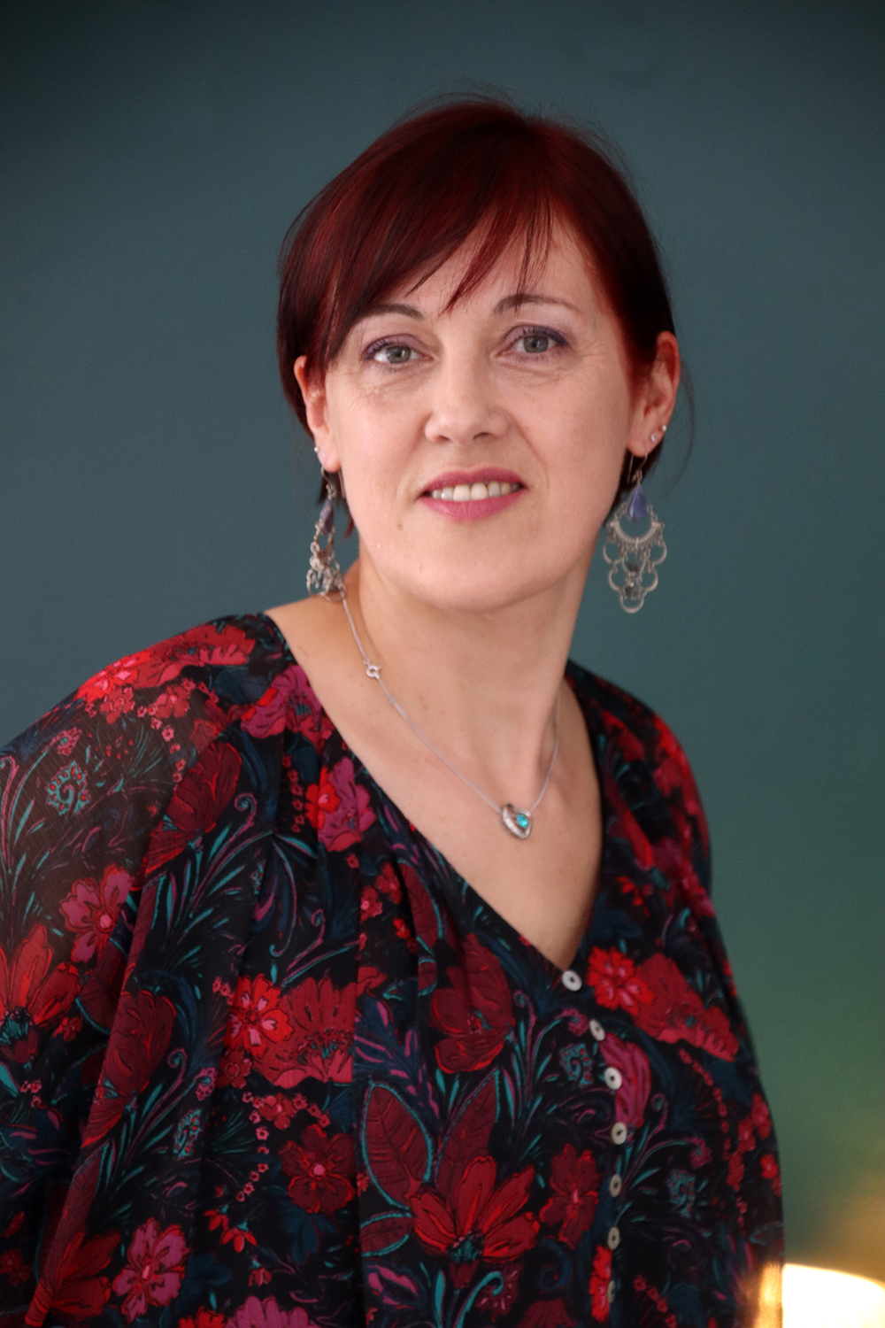 Relooking complet de Stephanie à Lhoumeau - 50 ans