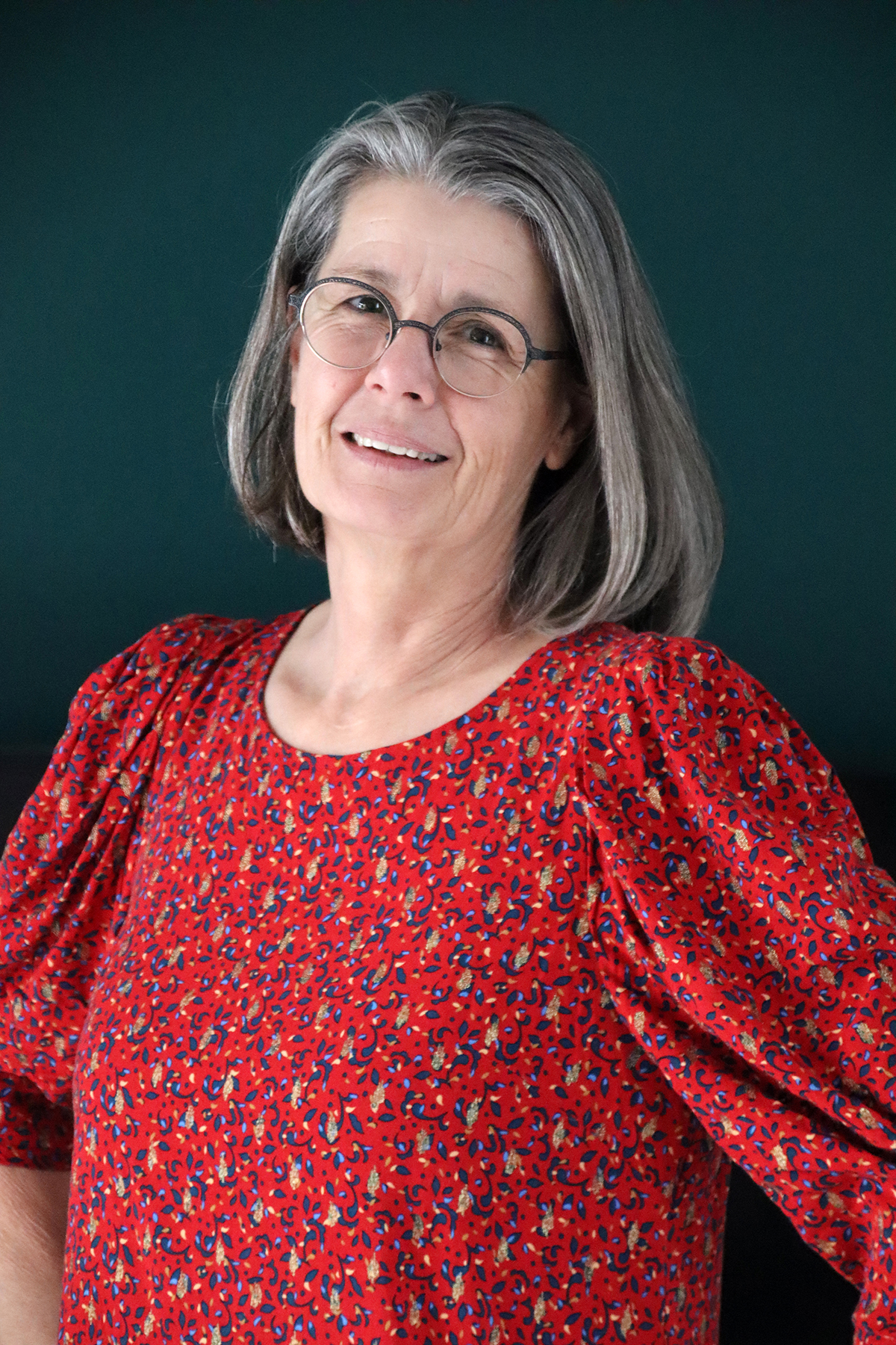 Relooking visage de Sylvie à Biscarosse - 57 ans