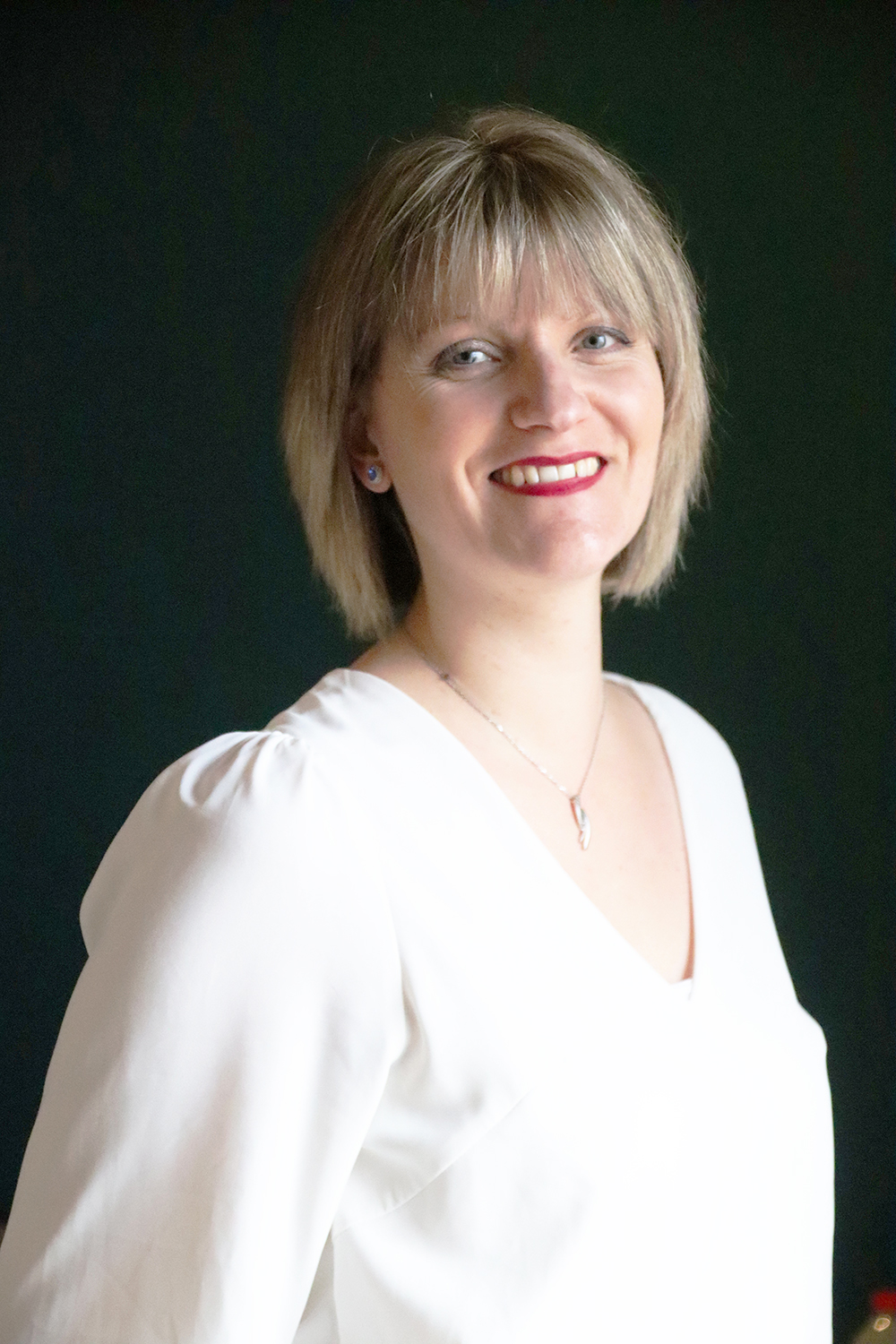 Relooking visage de Aurelie à Annezay - 36 ans