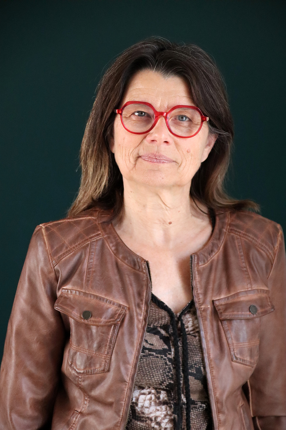 Relooking visage de Francoise à La Rochelle - 65 ans