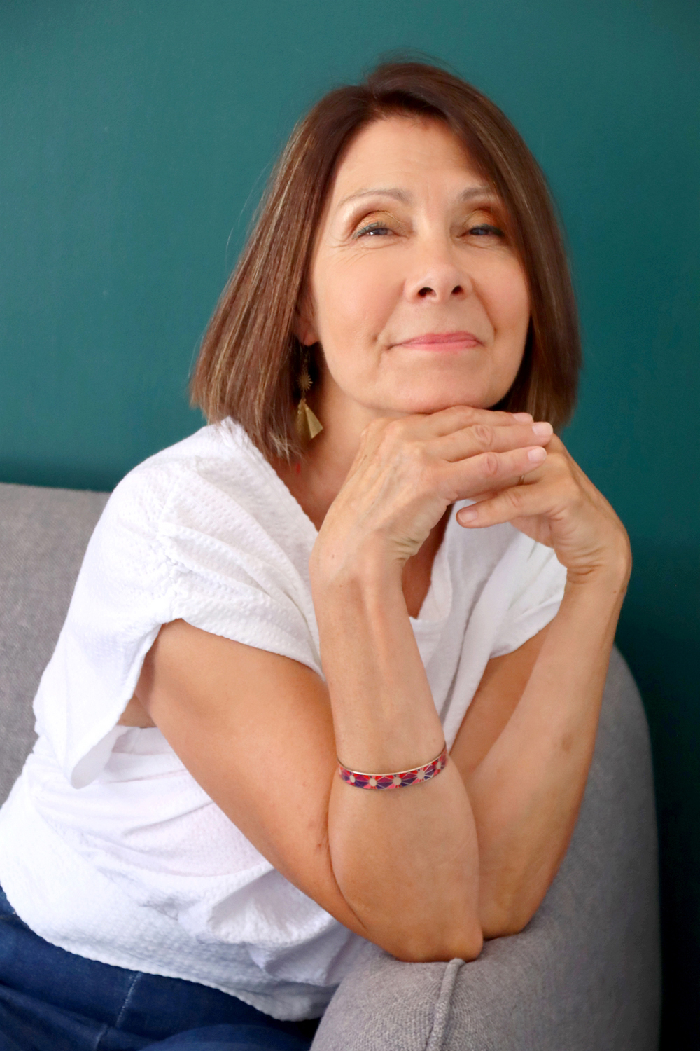 Relooking visage de Catherine à La Rochelle - 66 ans