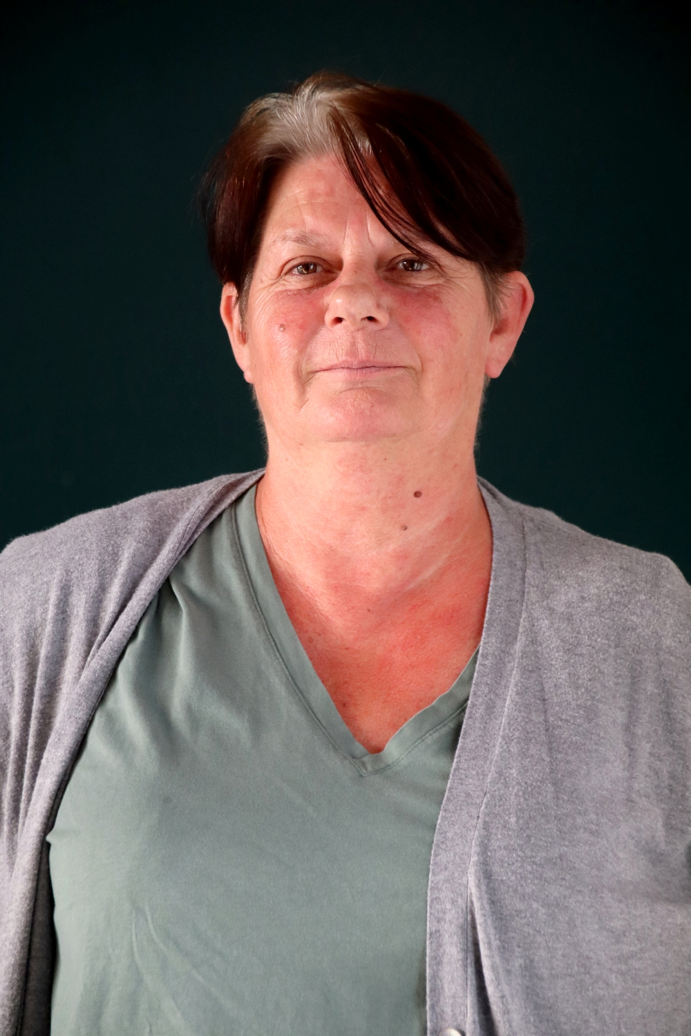 Relooking visage de Karine à Oléron - 55 ans