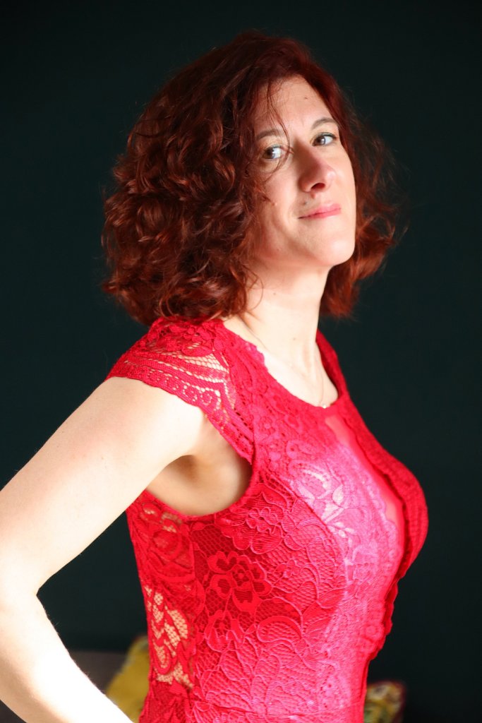 Relooking visage de Laura à Verines - 37 ans